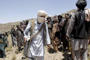 ۸ ولسوالی غزنی در تصرف گروه طالبان قرار دارد
