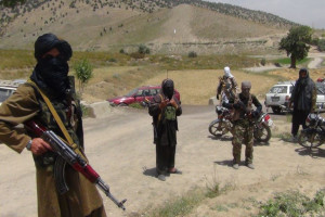  طالبان روستای اوشان ولسوالی شهرک غور را تصرف کردند