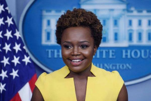 نخستین زن سیاه‌پوست سخنگوی کاخ سفید شد