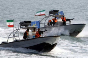 قایق‌های ایرانی در صورت مزاحمت باید نابود شوند