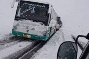 برفباری سنگین و مسدود شدن مسیر کابل – قندهار در زابل 