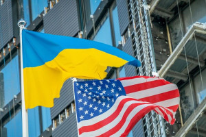 بسته کمکی امریکا به اوکراین بدون تایید قانون‌گذاران