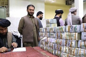طالبان خواستار ارائه کمک‌های بشری از طریق سیستم بانکی شد