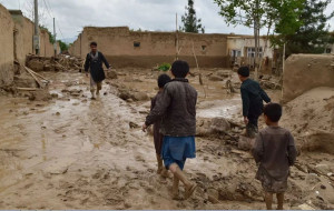 یونسیف: سیلاب جان بیش از 50 کودک را گرفته است