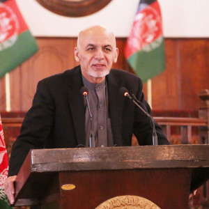 افغانستان-را-صادراتی-میسازیم-بزرگترین-چالش-اقتصادی-نبود-بیلانس-صادرات-و-واردات-در-کشوراست