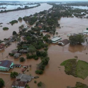 سیلاب-در-برازیل-جان-د‌ه‌ها-تن-را-گرفت