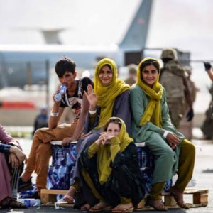 امریکا-مردم-بدون-دعوت‌نامه‌-به-میدان-هوایی-کابل-نروند