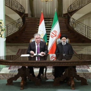 ایران-و-تاجیکستان-بر-تشکیل-دولت-فراگیر-در-افغانستان-تأکید‌-کردند