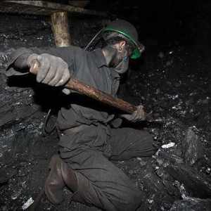 -کارگر-معدن-زغال-سنگ-دره-صوف-کشته-شدند