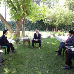 جاپان-آمادۀ-همکاری-در-بازسازی-و-توسعۀ-افغانستان
