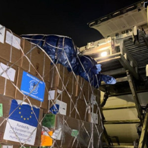 محموله-کمک‌های-اتحادیه-اروپا-برای-زلزله‌دگان-هرات-به-کابل-رسید