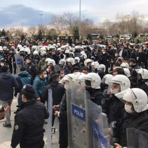 سرکوب-تظاهرات-مهاجران-افغان-در-ترکیه