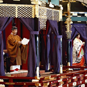 اشتراک-غنی-در-مراسم-تاجگذاری-امپراتور-جدید-جاپان