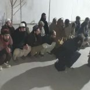 کوماندوها-۲۲-تن-را-از-زندان-طالبان-رها-کردند