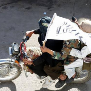 فعالیت-طالبان-موترسایکل‌سوار-در-کوچه‌های-کابل