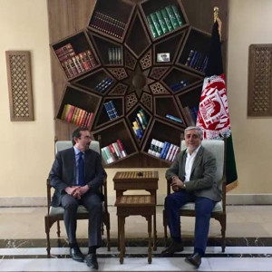رییس-اجراییه-با-سفیر-امریکا-در-کابل-ملاقات-کرد