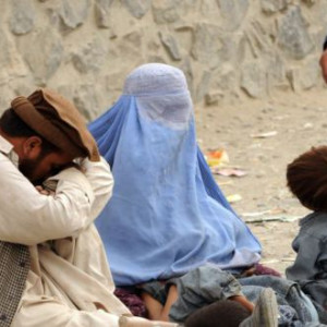 نیمی-از-جمعیت-افغانستان-زیر-خط-فقر-زندگی-می‌کنند