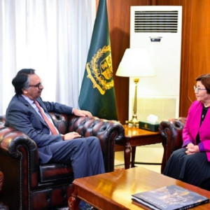 گفتگوی-وزیر-خارجه-پاکستان-با-رییس-یوناما-در-مورد-افغانستان