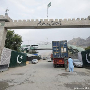 پاکستان-به-مهاجرین-افغان-بدون-گذرنامه-اجازه-بازگشت-داد
