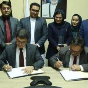 قرارداد-ساخت-میدان-هوایی-جاغوری-به-امضا-رسید
