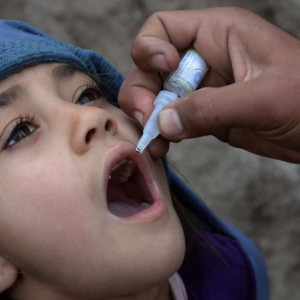 طالبان-از-روند-تطبیق-واکسن-فلج-اطفال-استقبال-کردند
