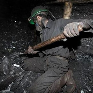 کار-استخراج-یک-معدن-زغال‌سنگ-در-فاریاب-آغاز-شده‌است