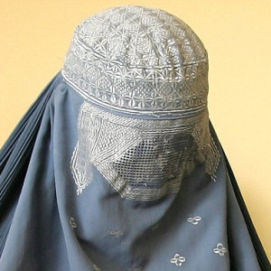 طالبان-یک-زن-جوان-را-گردن-زد
