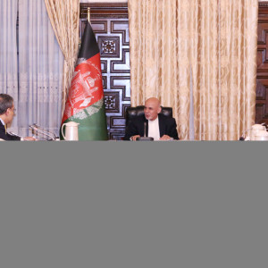 کمیسیون-تدارکات-ملی-۱۲-قرارداد-را-به-ارزش-۸۵۳-میلیون-افغانی-تایید-کرد
