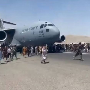 تلاش‌ها-برای-بازگشایی-میدان-هوایی-کابل