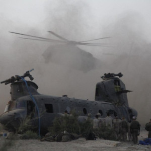 سقوط-چرخ-بال-امریکایی-در-افغانستان-کشته-برجا-گذاشت