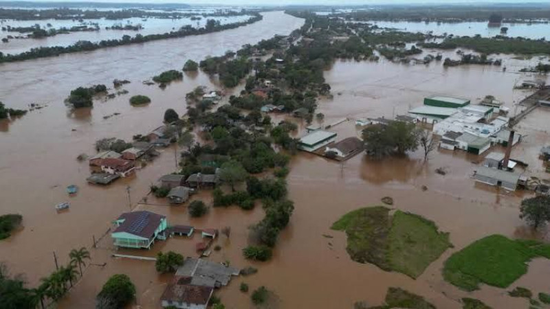 سیلاب-در-برازیل-جان-د‌ه‌ها-تن-را-گرفت