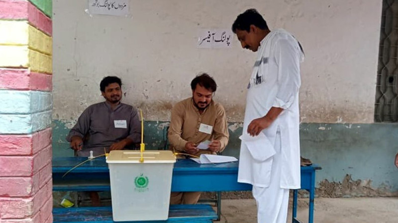 رای‌گیری-انتخاباتی-در-پاکستان-آغاز-شد
