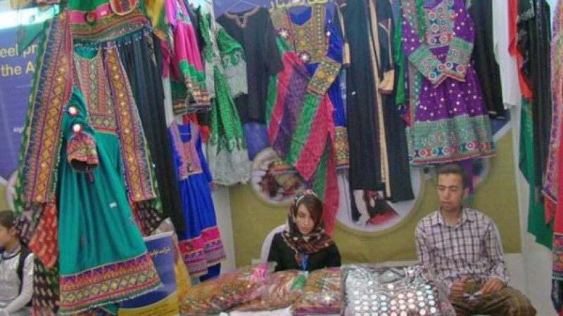 نمایشگاه-سه-روزۀ-صنایع-دستی-زنان-در-کابل-دایر-شد