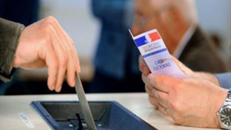 انتخابات-فرانسه؛-به-دور-دوم-کشیده-شد