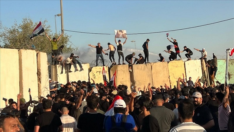 مقتدا-صدر-در-پی-خشونت-علیه-معترضان-اعتصاب-غذایی-کرد