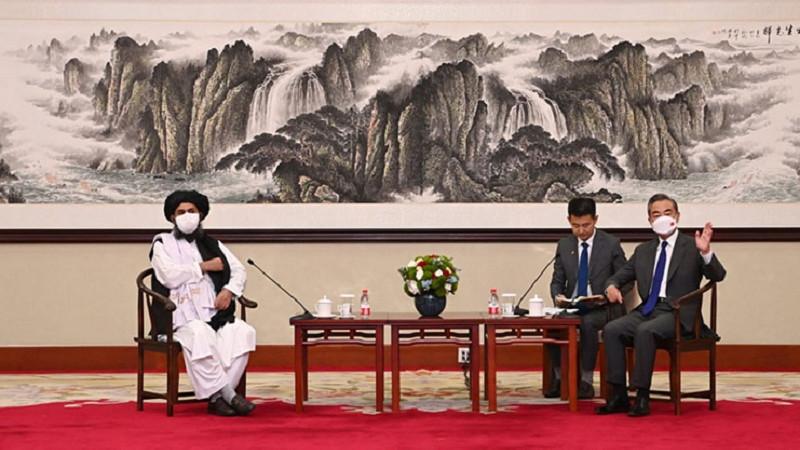 چین-و-طالبان-روی-بازسازی-اقتصادی-گفتگو-کردند