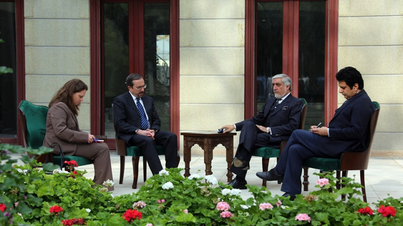 رییس-اجراییه-با-سفیر-امریکا-ملاقات-کرد