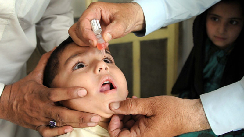 مبارزه-با-ویروس-فلج-اطفال-آغاز-می-شود