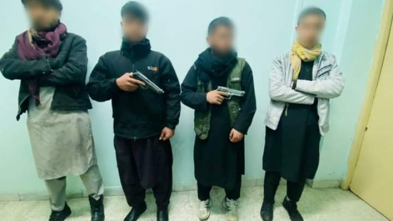 بازداشت-یک-گروه-۴-نفری-دزدان-مسلح-در-کابل