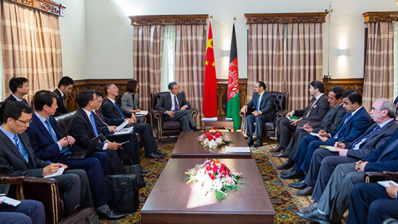 وزیر-خارجه-چین-برای-تامین-صلح-وارد-کابل-شد
