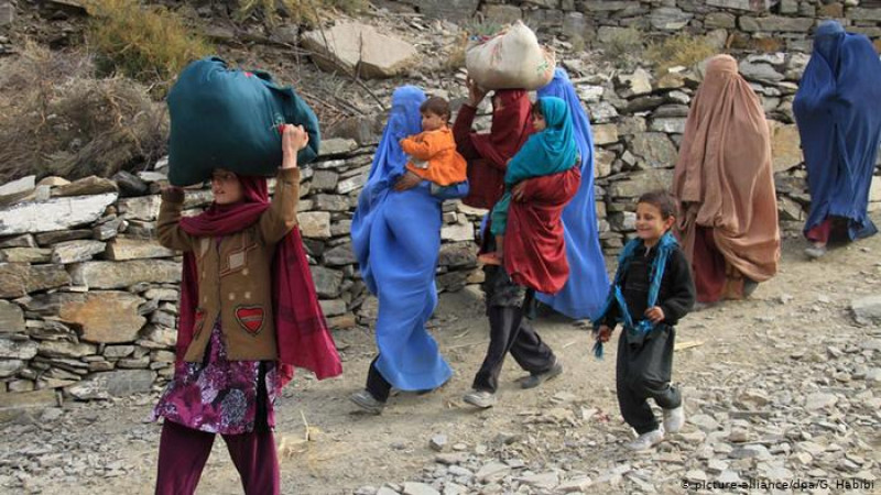 -هزار-خانواده-افغان-چشم-به-راه-کمک-وزارت-مهاجرین
