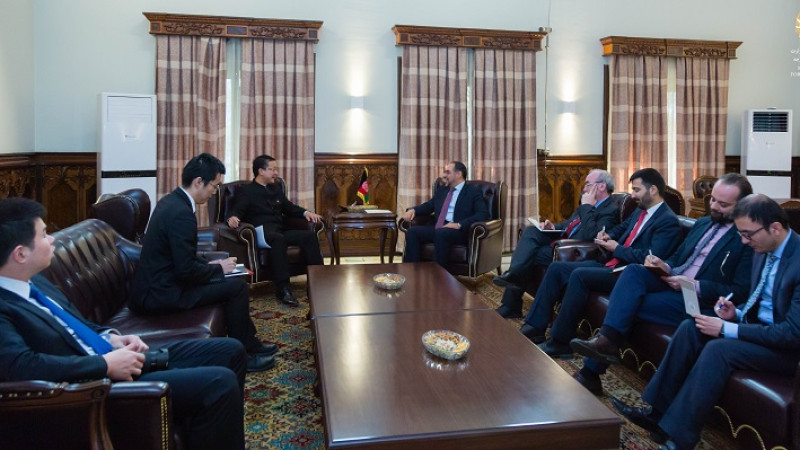 دیدار-وزیر-امور-خارجه-با-سفیر-چین-در-کابل