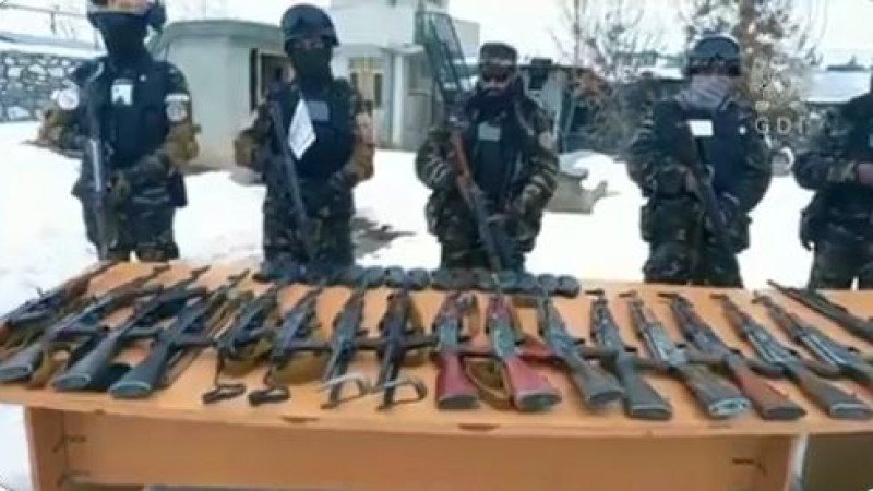 طالبان-مخفی‌گاه-سلاح-منسوب-به-علی‌پور-را-کشف-کردند
