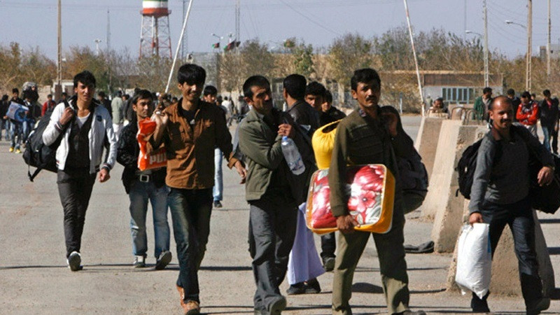 در-یک-هفته-۴-هزار-مهاجر-از-ایران-اخراج-شدند-​​​​​​​