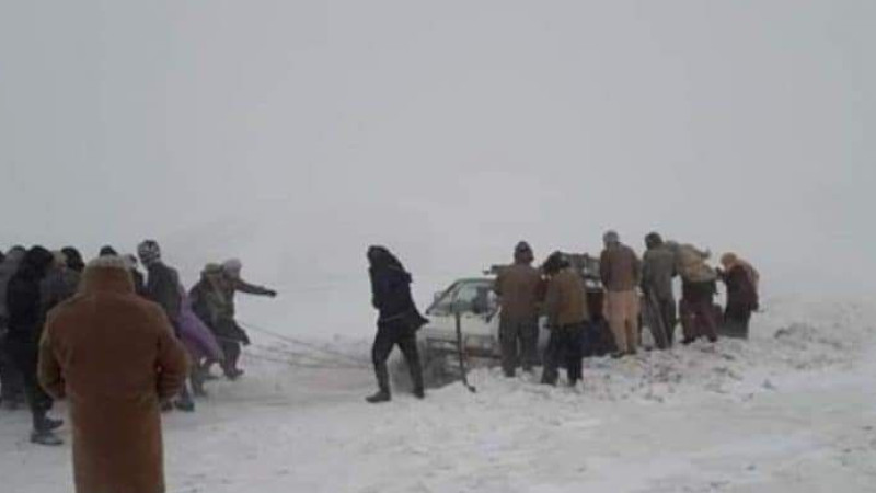 بزرگ‌راه-غور-کابل-در-پی-برفباری-مسدود-شد