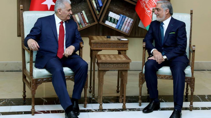 گفتگو-میان-داکتر-عبدالله-و-نخست-وزیر-ترکیه