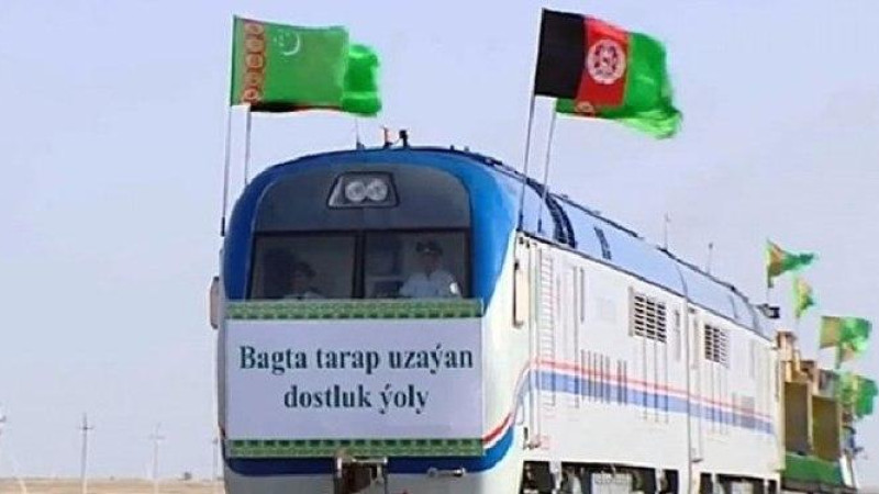 تبادله-اموال-تجاری-میان-افغانستان-و-ترکمنستان-به-حالت-عادی-برگشت