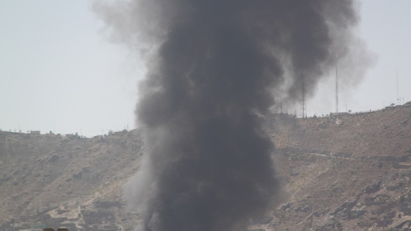 آتش-سوزی-مهیب-در-مقابل-شفاخانه-امنیت-در-شهر-کابل