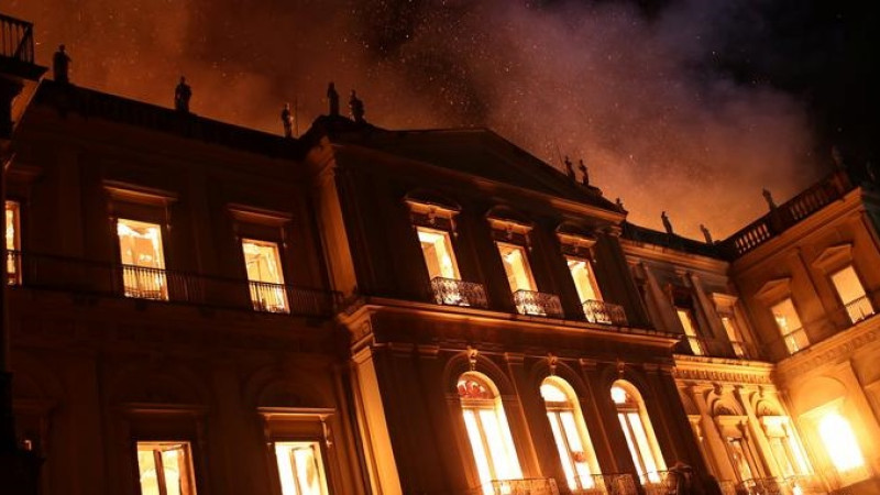 آتش‌سوزی-موزیم-ملی؛-روز-غمبار-برای-برازیلی‌ها