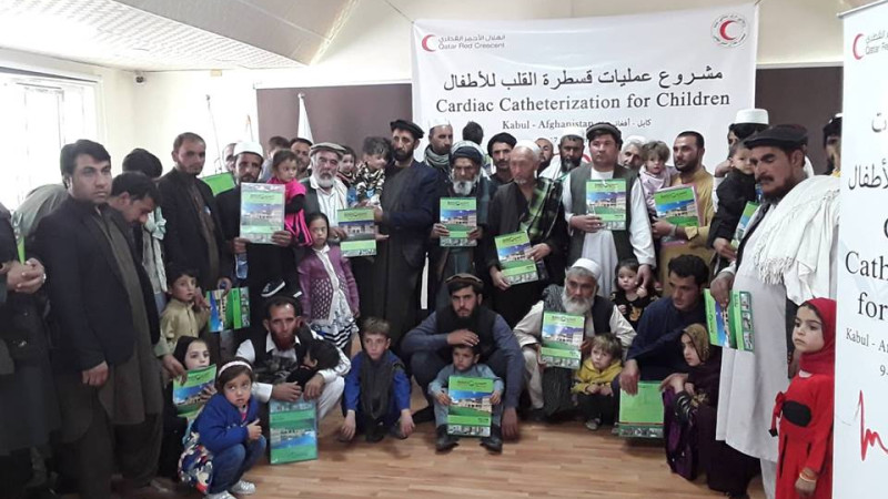 کمک-هزار-دالری-هلال-احمر-قطر-برای-کودکان-افغان